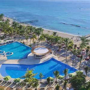 ***** Hotel Residences At The Fives México